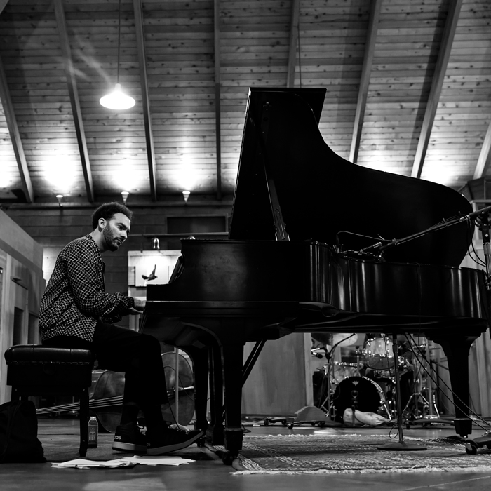 Photos Intakt CD 394 DAVID VIRELLES
WITH BEN STREET AND ERIC McPHERSON
CARTA