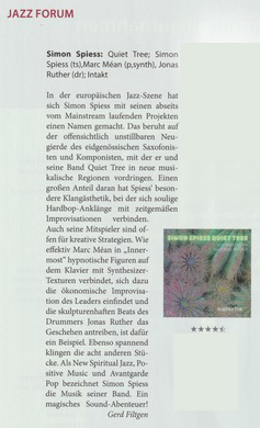 In der europäischen Jazz-Szene hat
	einen Namen gemache. Das beruht aut
	der offensichtlich unstilibaren Neu-
	mit der er und
	großen Antell daran hat Spless' beson: dere Klangisthetik, bei der sich soulipe
	Hardcop-Anklinge mit zotpemaben
	Sen für kreative Strategien. Wie
	effektiv Marc Mean in Inner-
	dem Klavier mit Synthesizer:
	Texturen verbindet, sich dare
	tion des Leaders cinfiodet und
	die skulpturenhaften Beats des
	Geschehen antreiben, ist dafer cin Beispiel Ebenso spansend
	klinsen dic mes andasca Stal cke. Als New Spiritual jazz. Po
	sitive Music
	und
	Arantgarde
	die Musik seiner Band
	Ein
	mapisches Sound-Abenteuer!