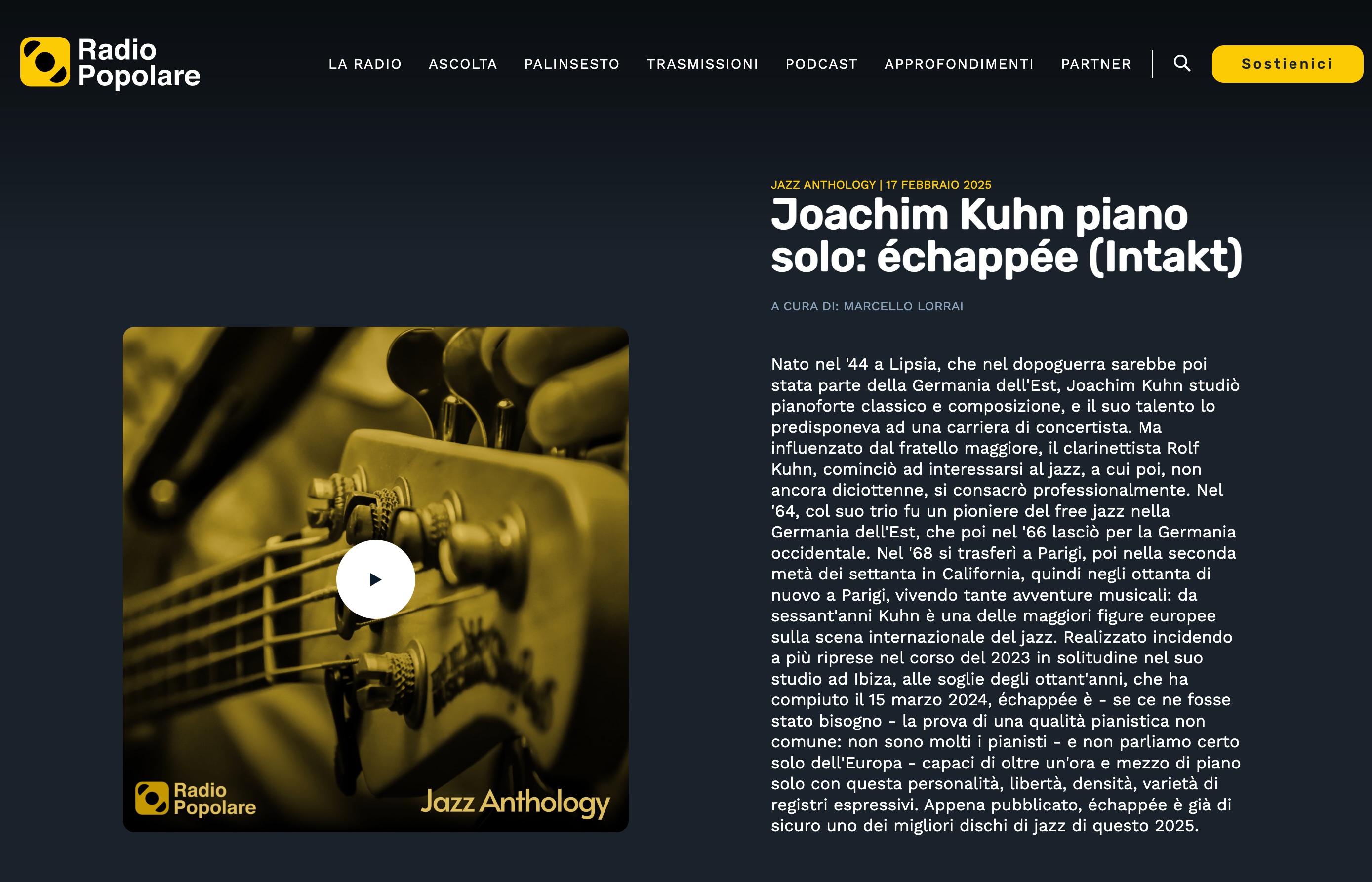 Nato nel '44 a Lipsia, che nel dopoguerra sarebbe poi stata parte della Germania dell'Est, Joachim Kuhn studiò pianoforte classico e composizione, e il suo talento lo predisponeva ad una carriera di concertista. Ma influenzato dal fratello maggiore, il clarinettista Rolf Kuhn, cominciò ad interessarsi al jazz, a cui poi, non ancora diciottenne, si consacrò professionalmente.